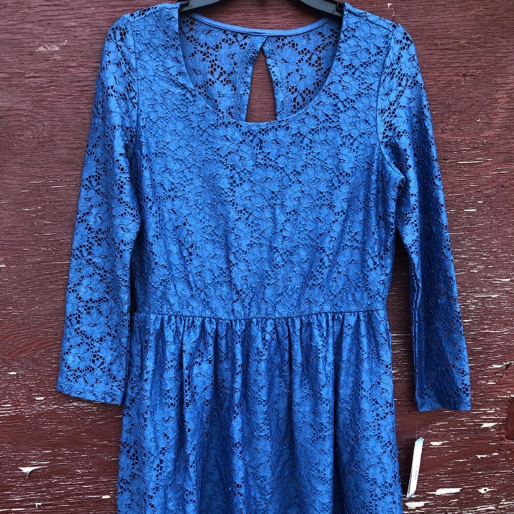Lace blue dress